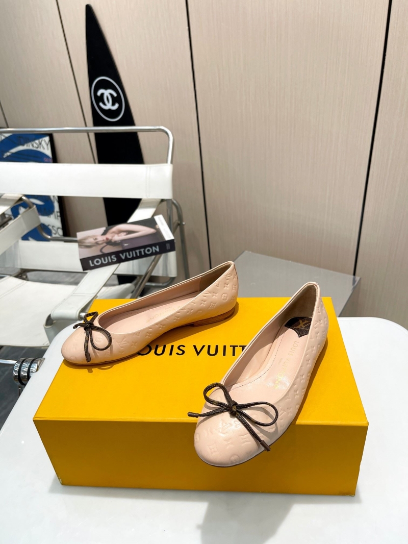 LV flat shoes